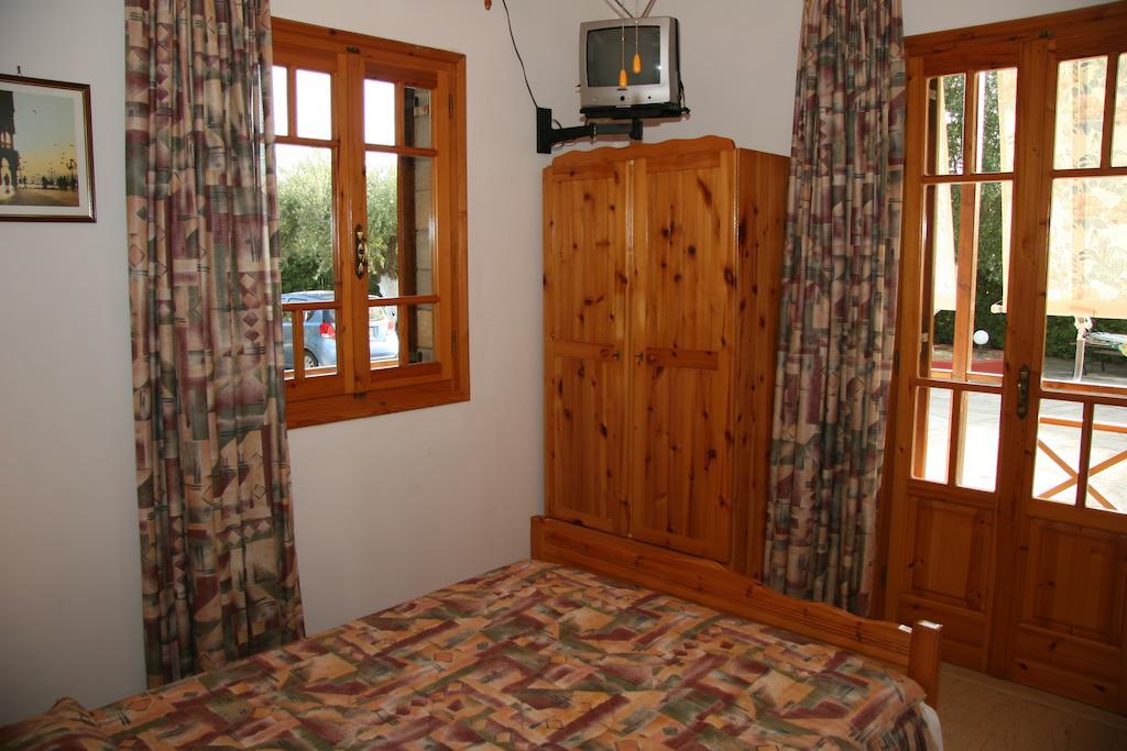 Circe Pansion Apartman Lixúri Kültér fotó